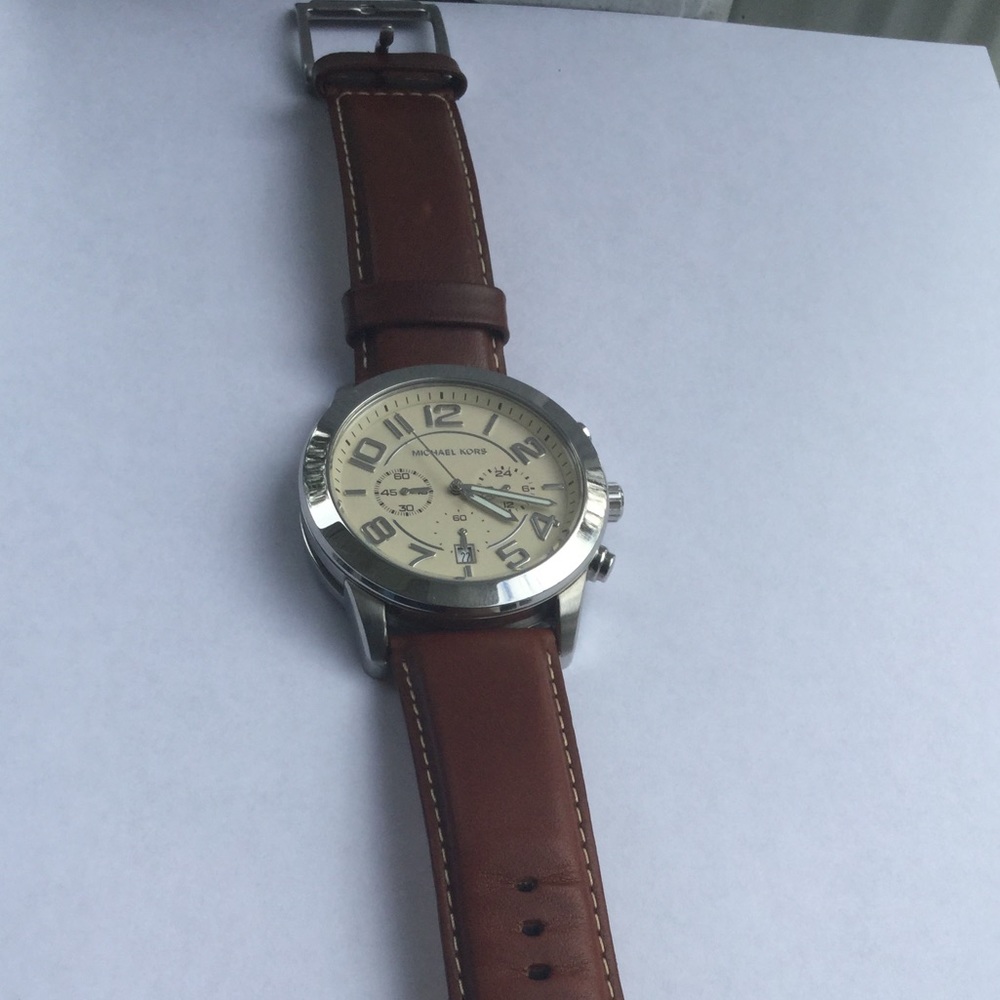 Michael Kors Mens Watch - Picture 5 of 5